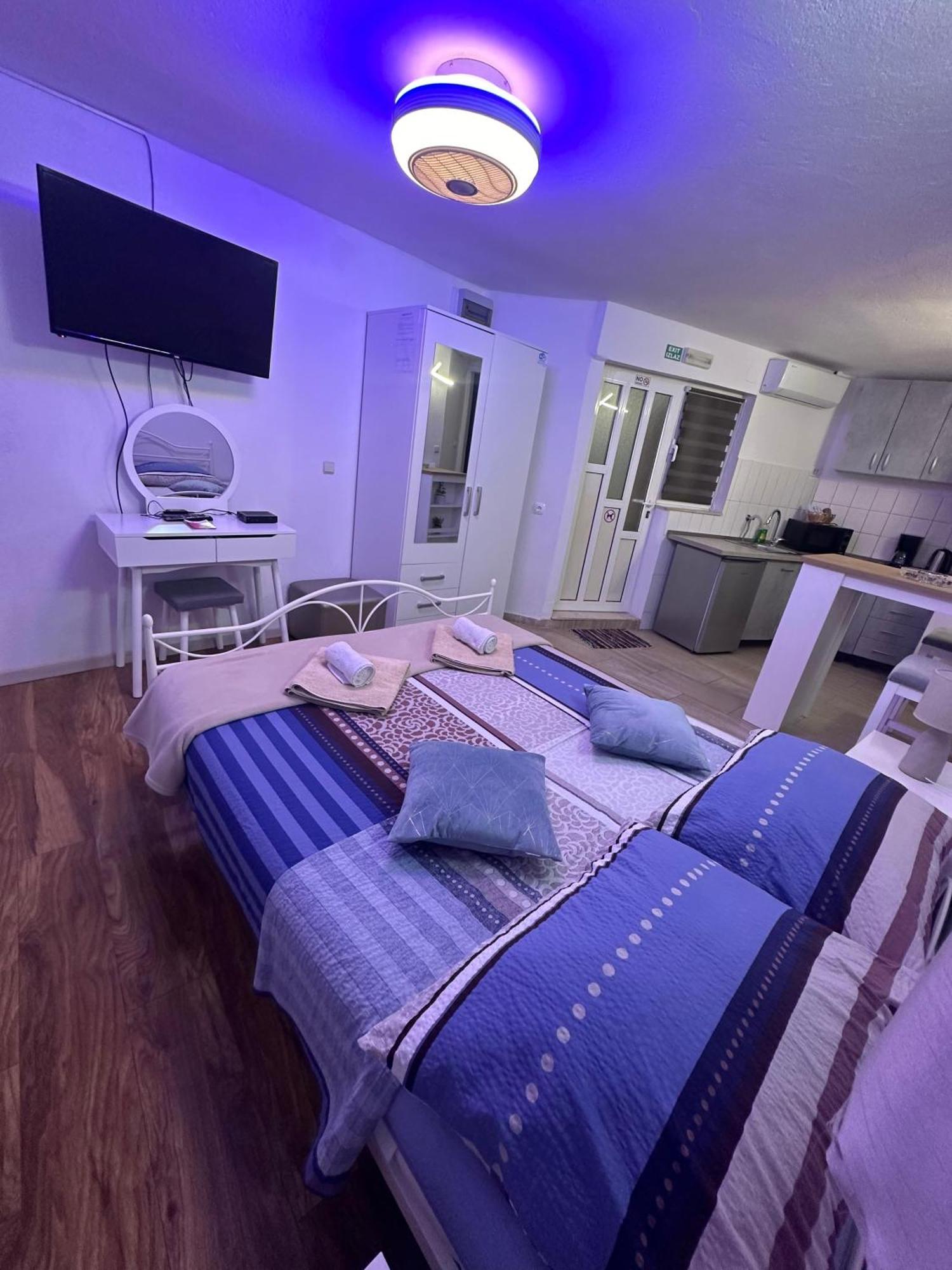 Studio Apartman M&M Σπλιτ Εξωτερικό φωτογραφία